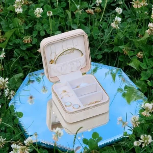 Boîte à bijoux de voyage Corinne – Beige