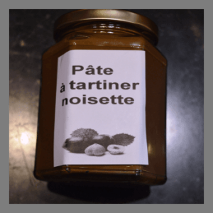Pâte à tarliner chocolat noisette de 280ml.