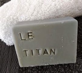 Savon Le Titan.